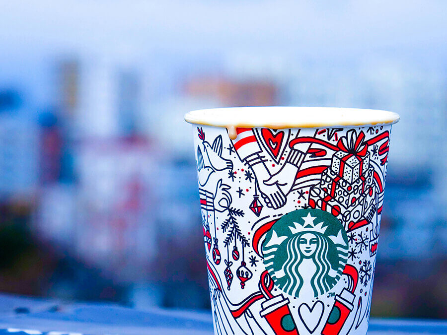 Jak zaprojektować logo, które zachwyca i przyciąga klientów?