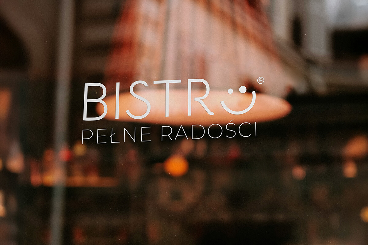 Hotel Gdańsk widok strony głównej na monitorze komputera